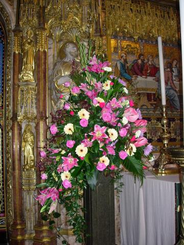 ALTER_LEFT_SIDE_WESTMINSTER_ABBEY.jpg